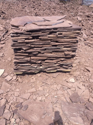 Плитняк лемезит бордовый для цоколя 1,5-2 см купить в Республике Хакасия