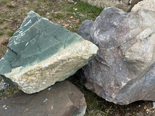 Камни для ландшафтного дизайна зелёные 10-60 килограмм купить в Республике Хакасия