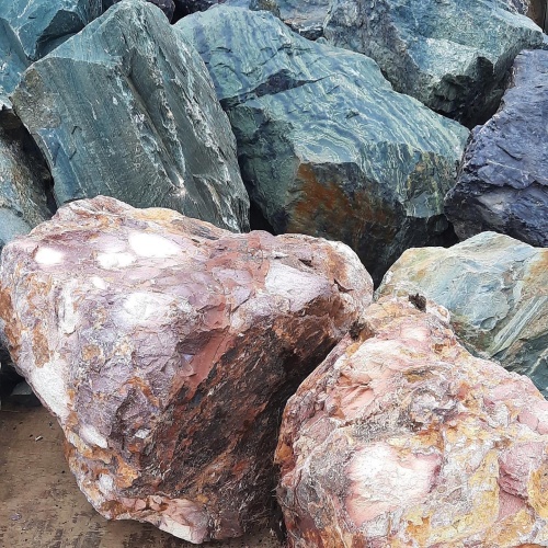 Ландшафтные глыбы красно-фиолетовые 200-1000 килограмм купить в Республике Хакасия