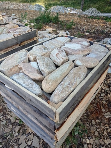 Златолит жёлтый, жёлто-зелёный глыбки и валуны для ланшафтного дизайна купить в Республике Хакасия