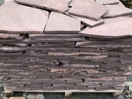 Плитняк лемезит бордовый для облицовки цоколя 20-25 мм  купить в Республике Хакасия