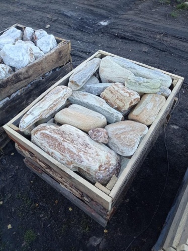 Златолит жёлтый, жёлто-зелёный глыбки и валуны для ланшафтного дизайна купить в Республике Хакасия