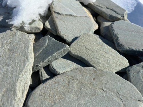 Плитняк златолит зелёный галтованный для цоколя купить в Республике Хакасия